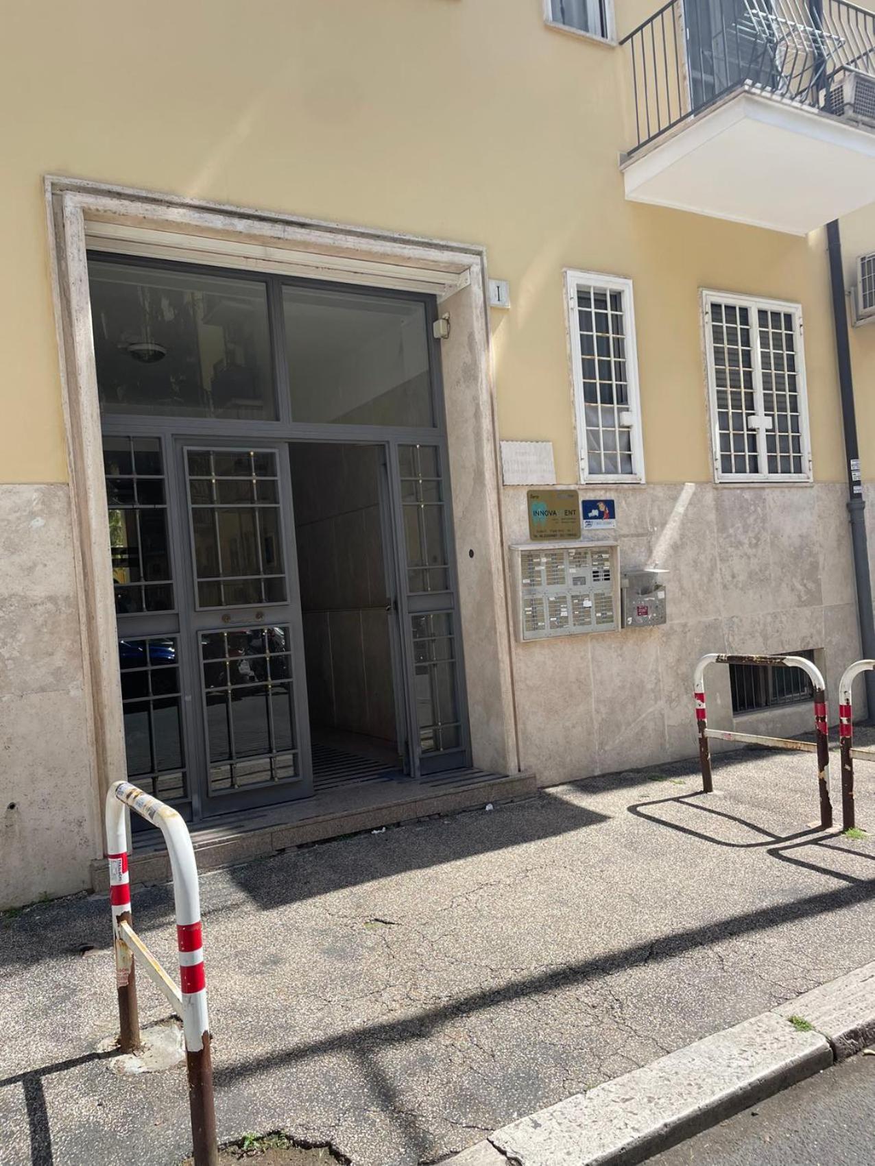 B8 Wang Panzió Róma Kültér fotó